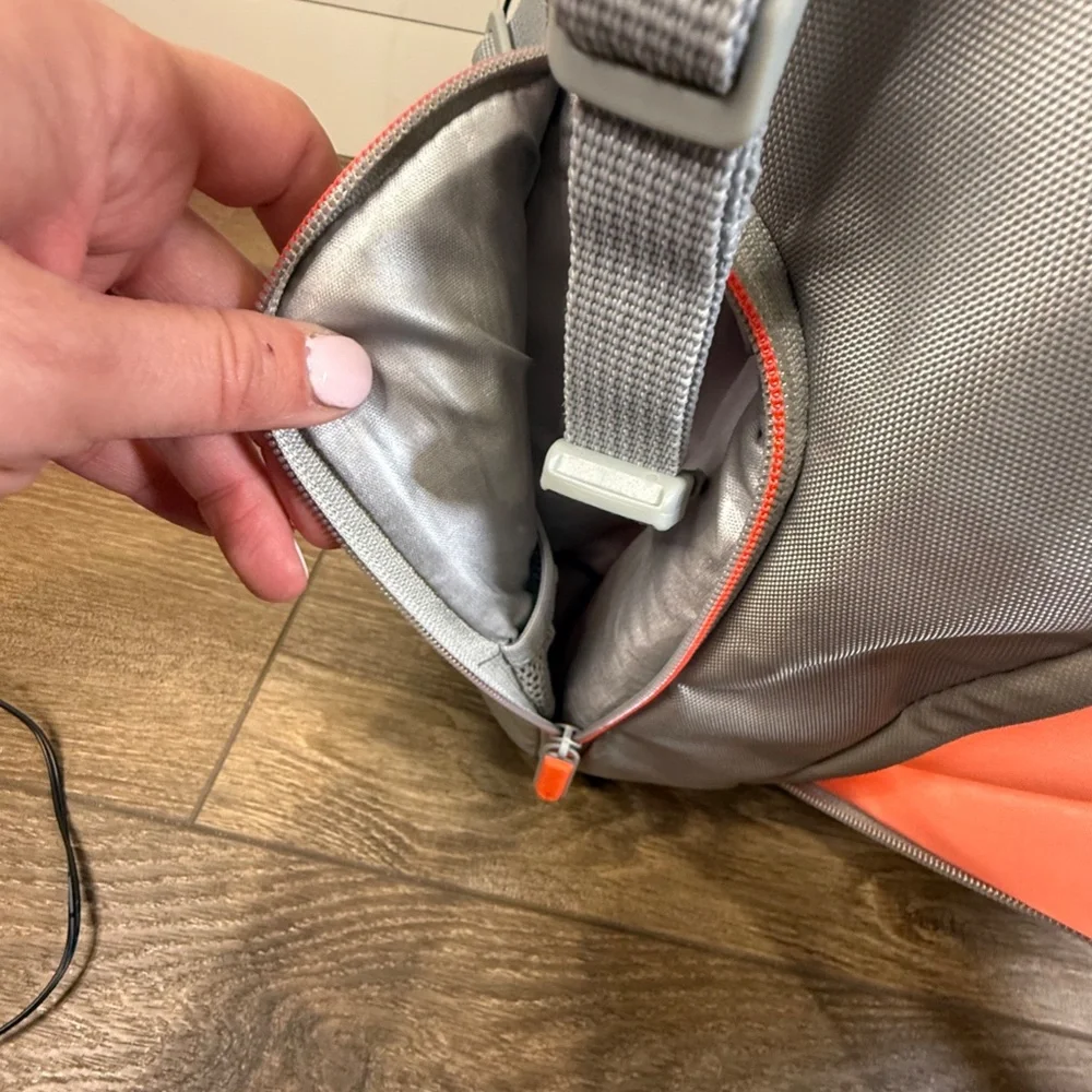 Skip Hop Fit All-Access Diaper Bag, Platinum, Messenger/Tote Bag, Versatile